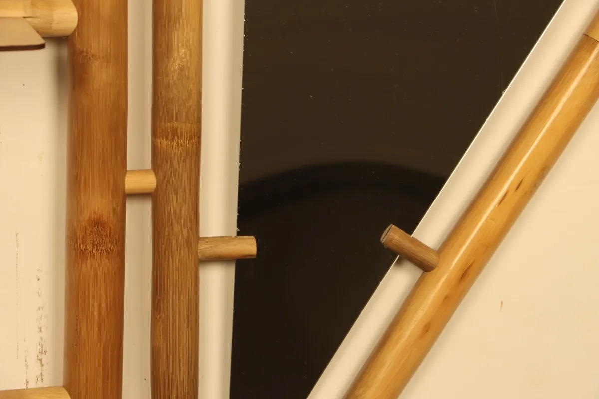 Mirror frame bamboo joint